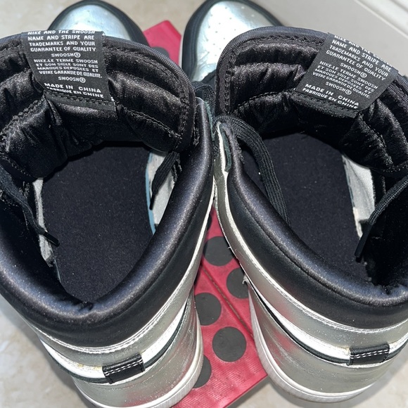 MENS/WOMENS AIR JORDAN 1 SIZE 13 “SILVER TOE” (AS IS) - Picture 5 of 7